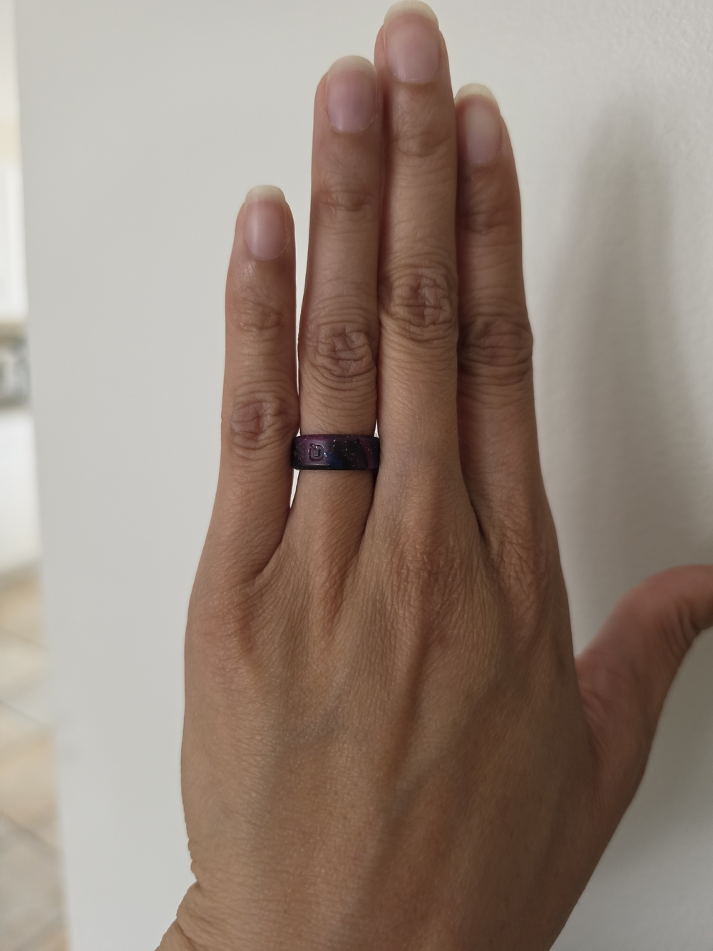 Qalo Galaxy Glow Silicone Ring Size 5